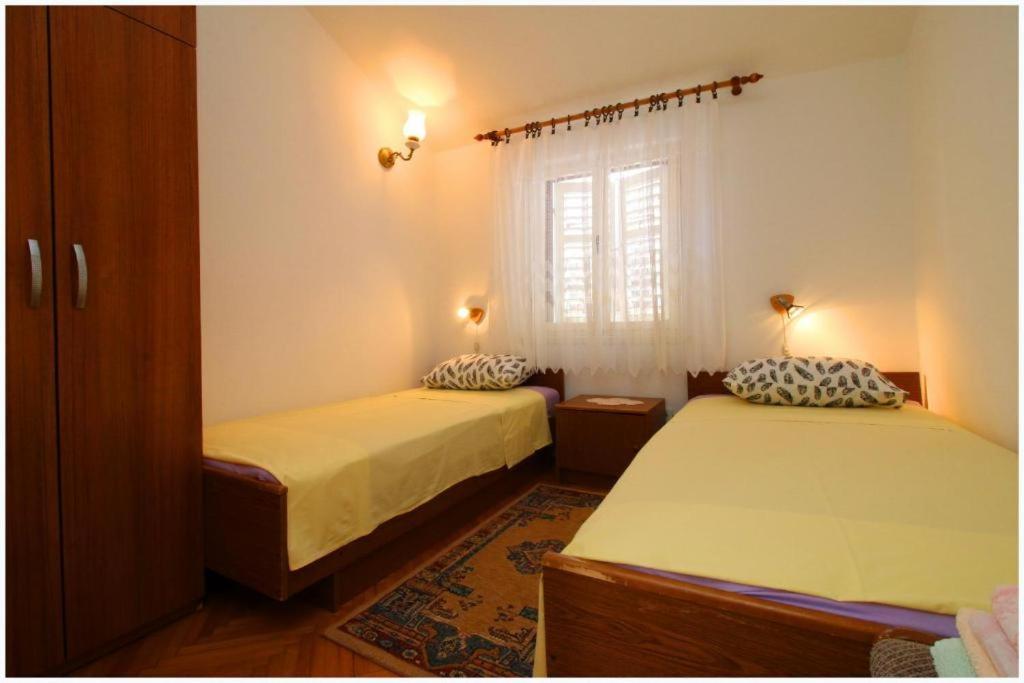 Apartment Josip Primosten Luaran gambar
